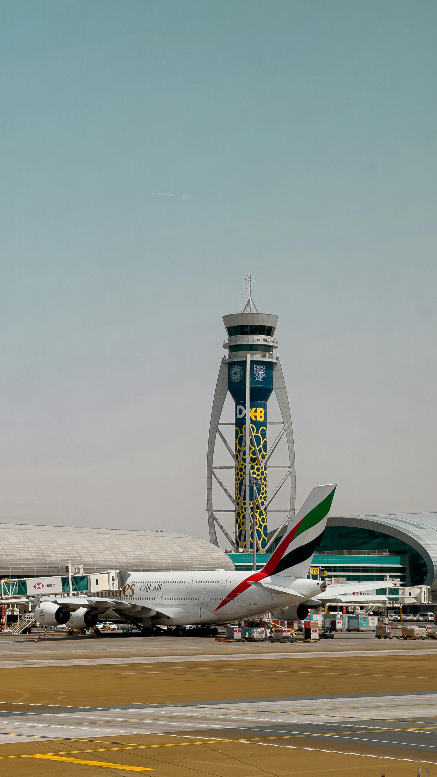 airport pickup service dubai- airport photo