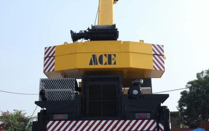 truck mounted crane dubai - ezra tranport